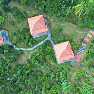 2* Bed & Breakfast The Suvistara Wayanad